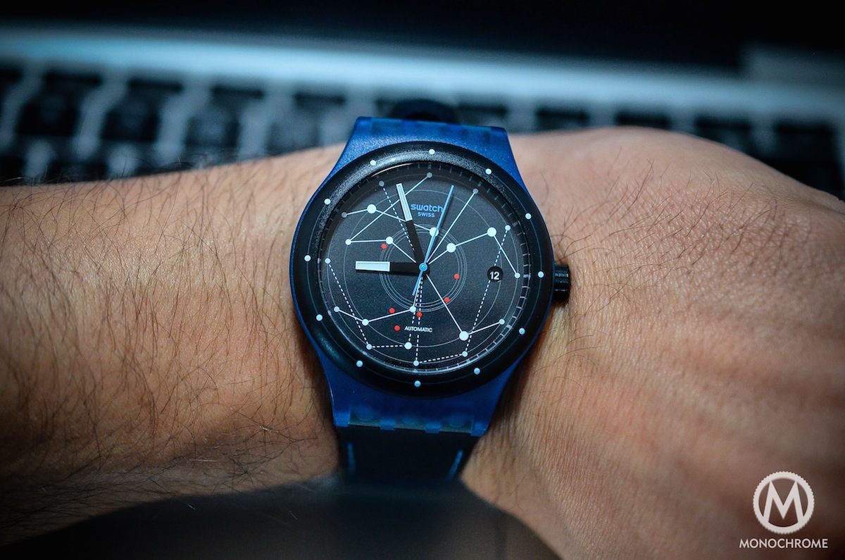 swatch sistem51 blue - wrist