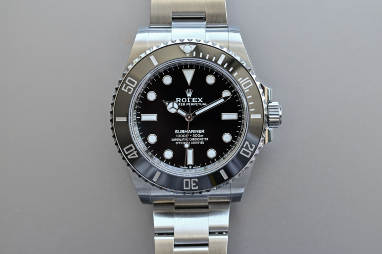 Rolex Submariner 41mm 124060 no-date Steel 2020 - new case detail