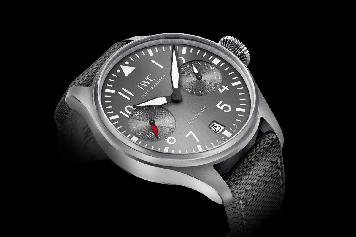 Introducing IWC Big Pilot’s Watch Edition Patrouille Suisse pictures Introducing IWC Big Pilot’s Watch Edition Patrouille Suisse foto