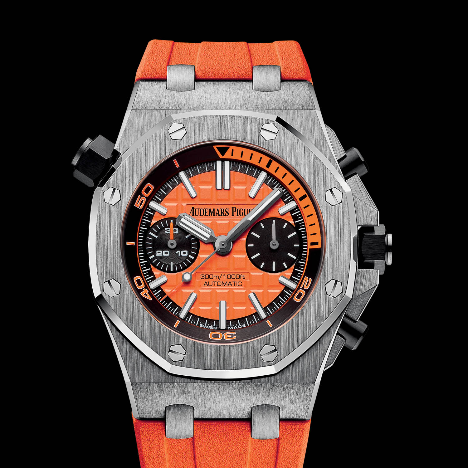 Audemars-Piguet-Royal-Oak-Offshore-Diver-Chronograph-26703ST-OO-A070CA-01-SIHH-2016-7.jpg