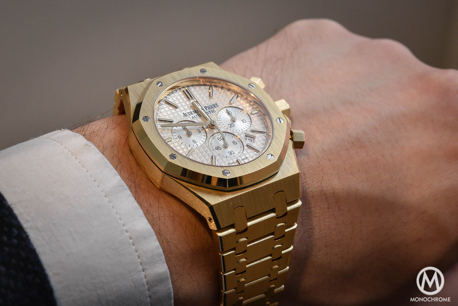 SIHH 2016 - Yellow Gold comes back - Hands-on with the Audemars Piguet ...