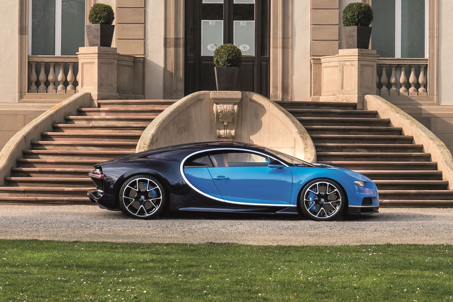 Bugatti Chiron 2016  Parmigiani Fleurier Bugatti Type 390  1