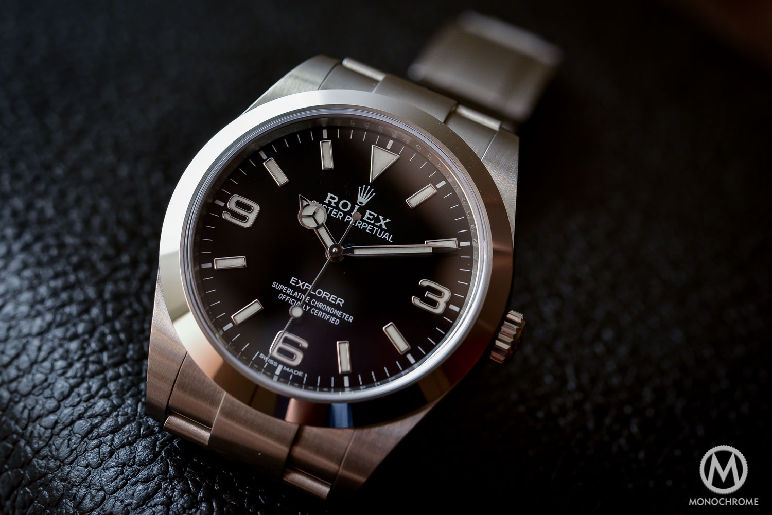 Rolex Explorer 214270 Baselworld 2016 - Long hands - 2 - Monochrome Watches