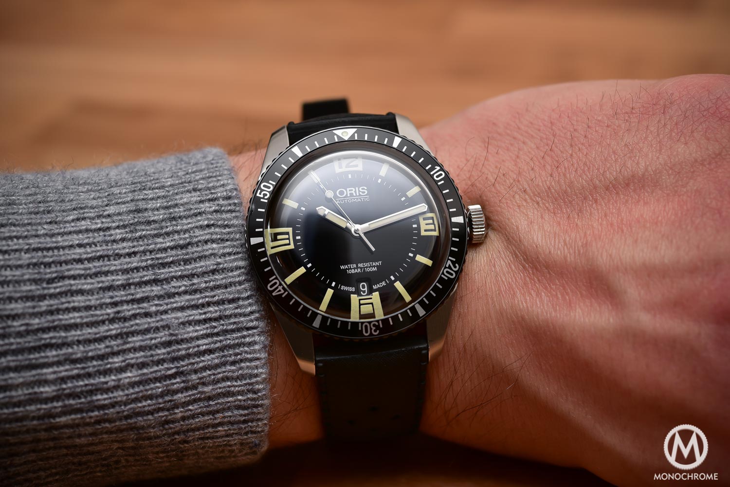 affordable vintage dive watches