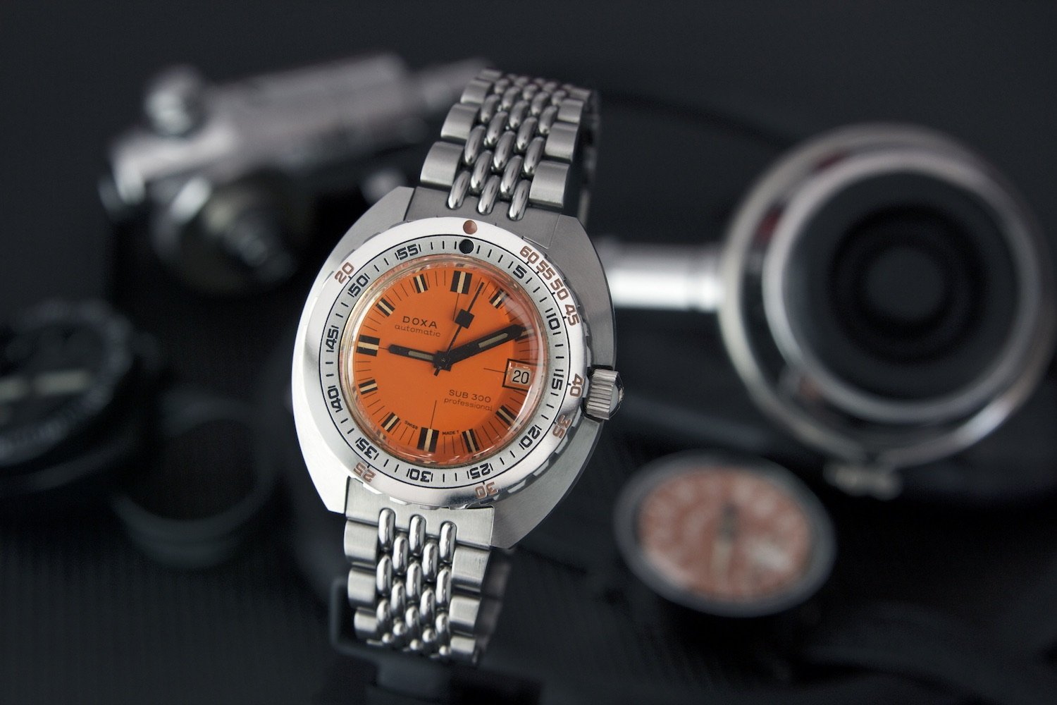 PRE-ORDER - SUB 300T Silver Lung doxawatchescom