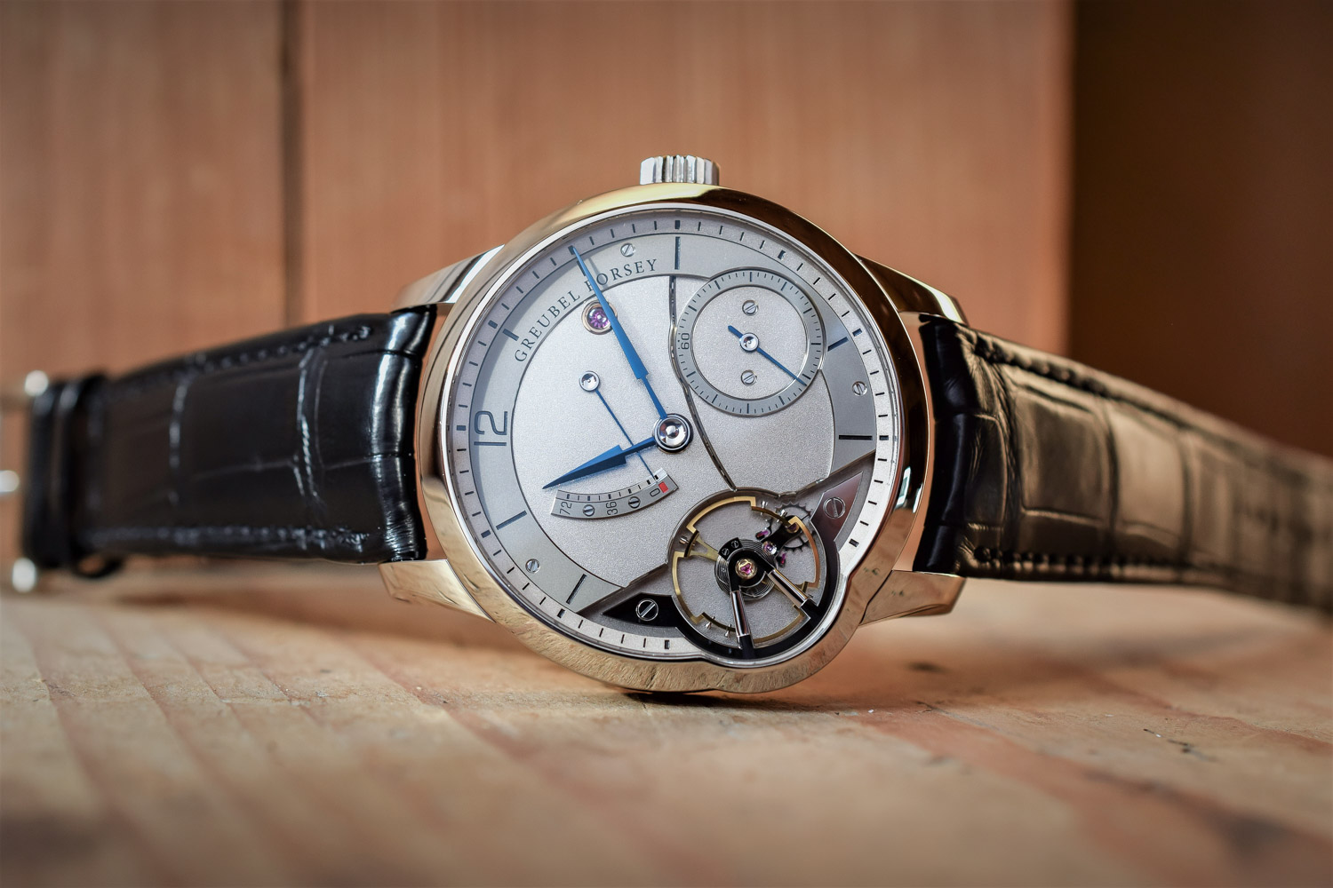 Baselworld 2017 - Introducing the Greubel-Forsey Balancier (Hands-On ...