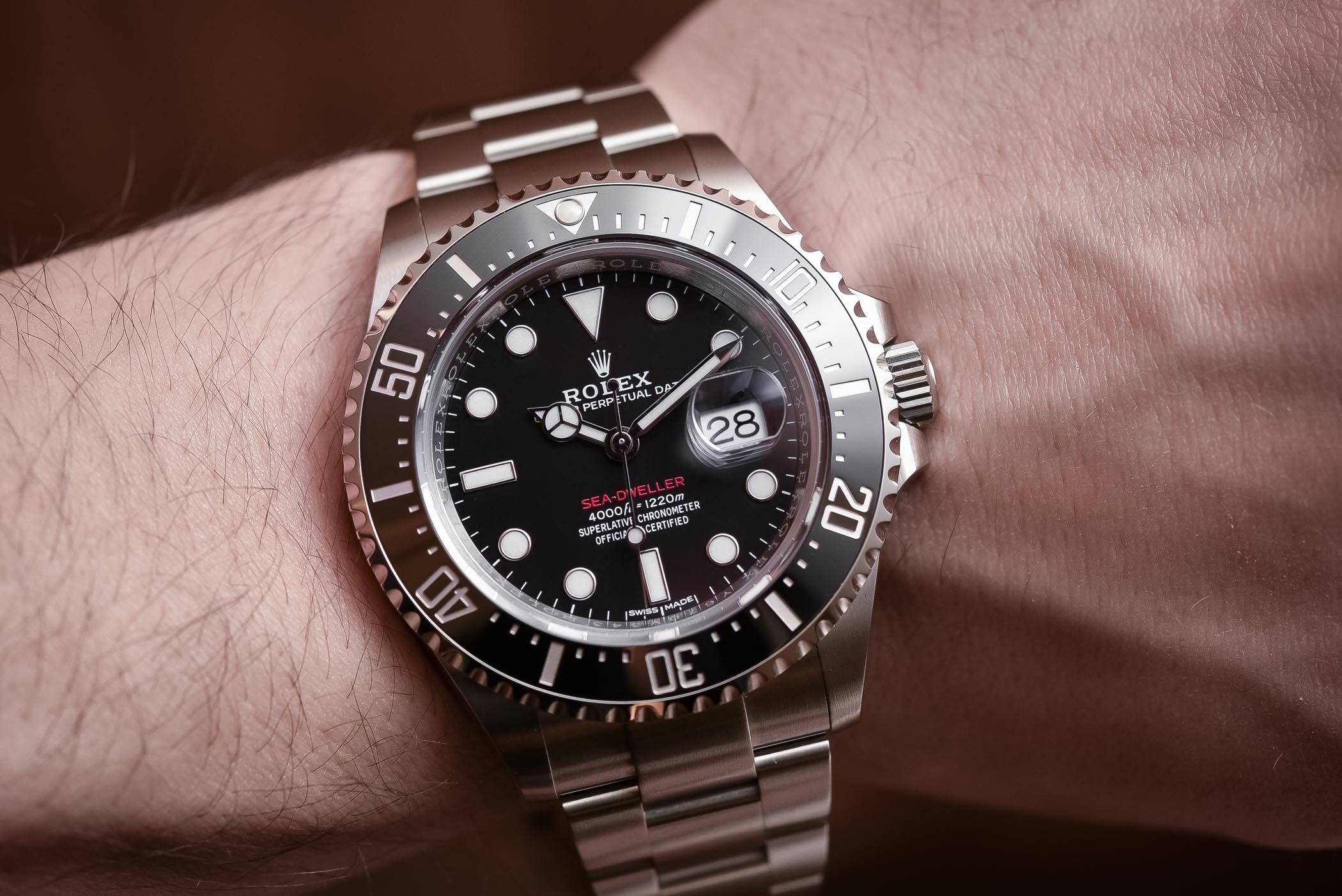 Rolex-Sea-Dweller-43mm-126600-Baselworld-2017-Review-1.jpg