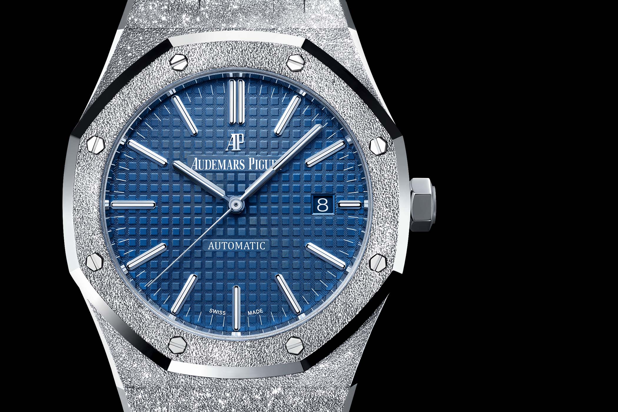 Introducing - Audemars Piguet Royal Oak Frosted Gold 41mm & Redesigned ...