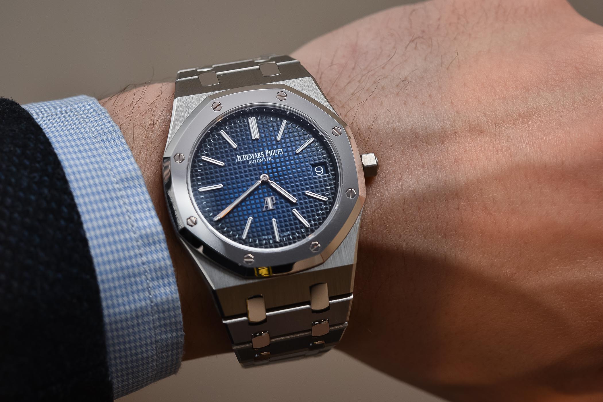 Audemars Piguet Royal Oak Jumbo Extra-Thin 15202IP Titanium/Platinum ...