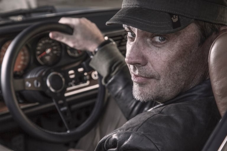 The Petrolhead Corner - Talking Cars with Rob Dickinson of Singer Vehicle Design Amazing Restomod Porsche 911